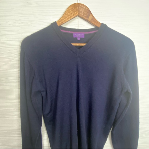 William Hunt Navy Blue V-neck wool sweater Medium - Picture 2 of 6